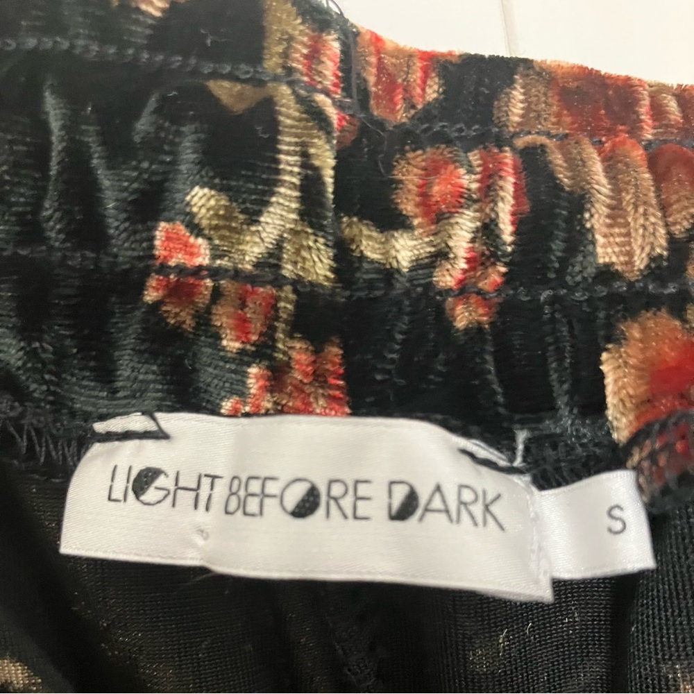 Floral Velvet Culottes - Picture 10 of 16